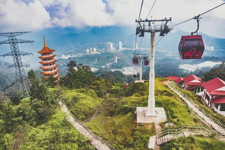 Genting Highlands Cable Car and Theme Park by OYG Holidays
