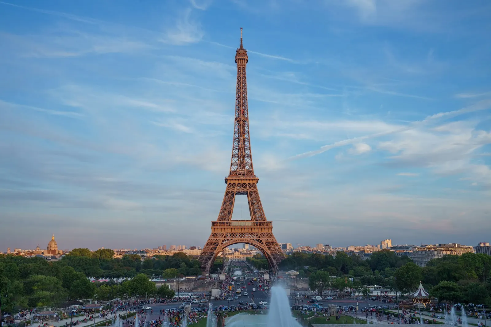 Eiffel tower, Paris Eiffel Tower: France holiday packages by OYG Holidays