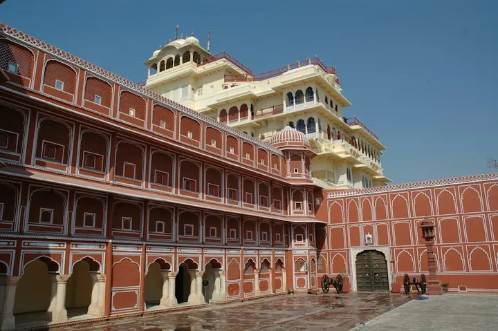 Havelis in Jaipur by OYG Holidays