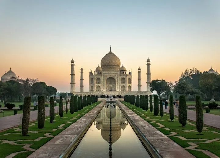 Heritage Hotels near the Taj Mahal by OYG Holidays