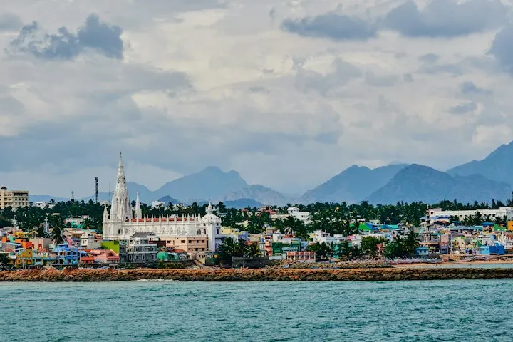 Town Hotels in Kanyakumari by OYG Holidays